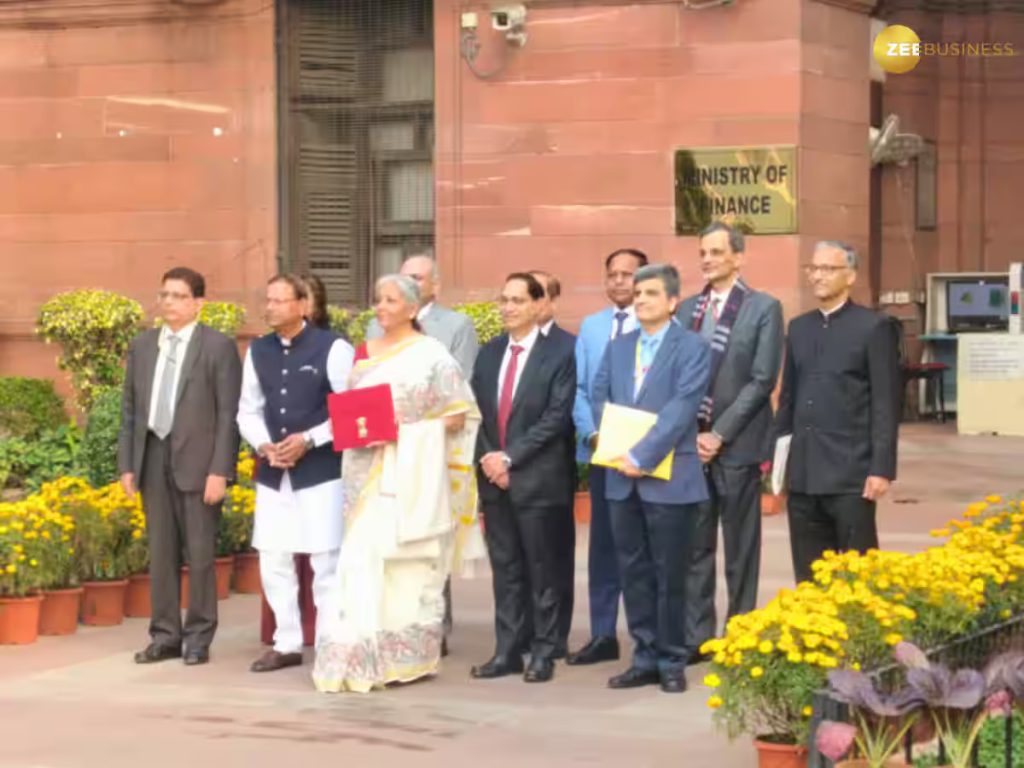 Budget 2025 Big Highlights: बजट 2025 में टैक्सपेयर्स को सबसे बड़ा तोहफा, 12 लाख तक इनकम टैक्स फ्री, Income Tax Slab बदले, कई और तोहफे